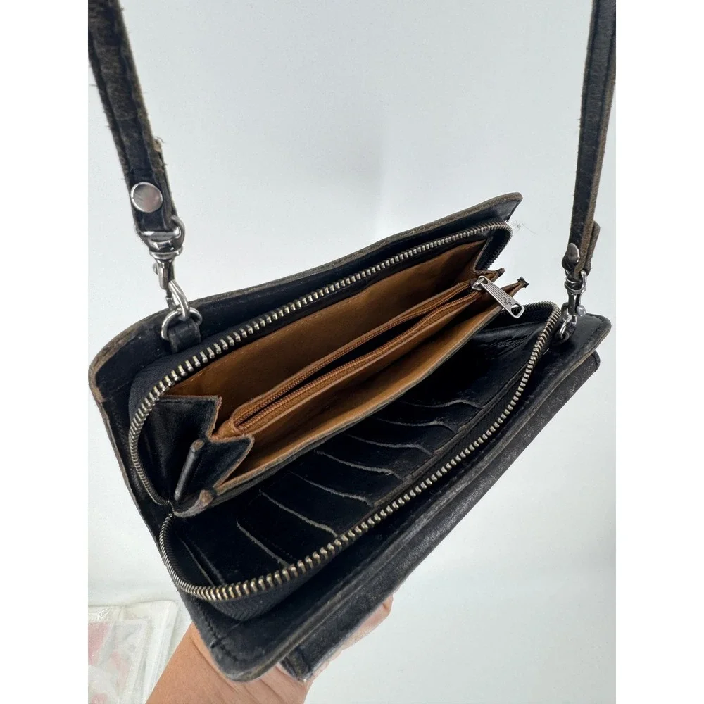 Patricia Nash Vintage Distressed Leather Crossbody Wallet Black Organizer